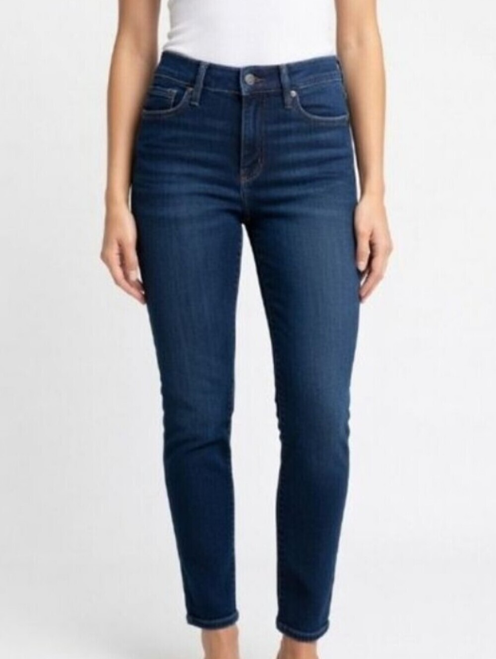 Banana Republic Women's Petite Mid-Rise Skinny Jeans in Deep Indigo Size 29 / 8